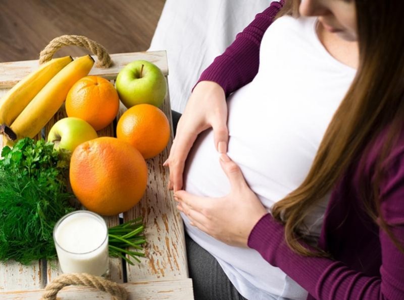 Rượu - Gừng - Nghệ - Hạt gấc: Bộ tứ hoàn hảo cho làn da phụ nữ sau sinh