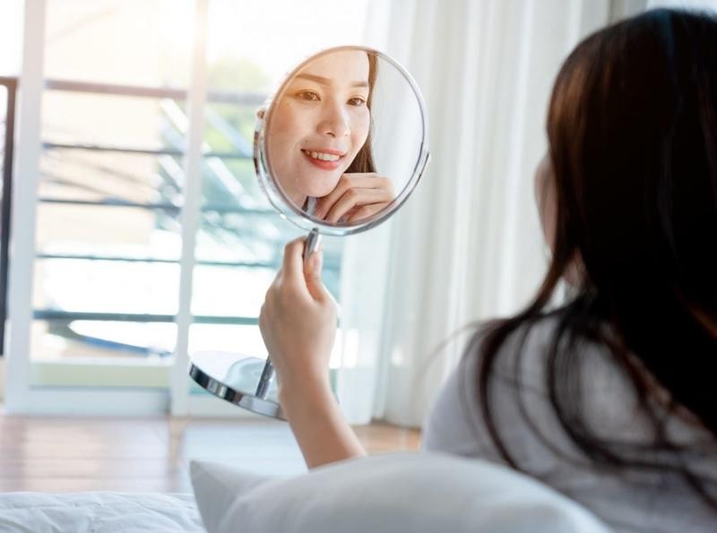 Tạm biệt làn da mụn với 6 bước
