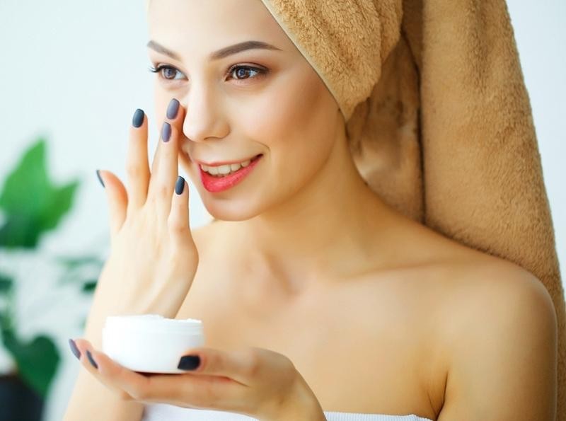 Da khô nhưng lỗ chân lông lại to, phải xử lý thế nào?