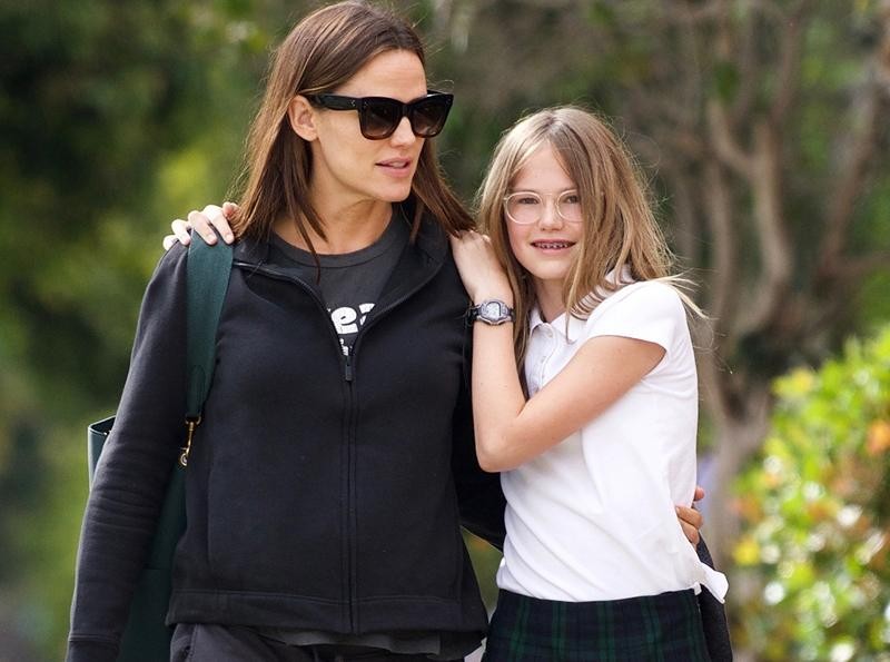 Nữ diễn viên Jennifer Garner nghĩ gì khi con gái mình bắt đầu trang điểm?