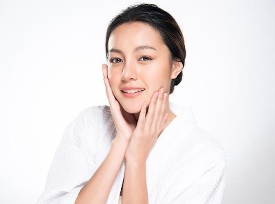 Chưa vào hè mà da đã ửng đỏ như quả cà chua thì phải làm thế nào?