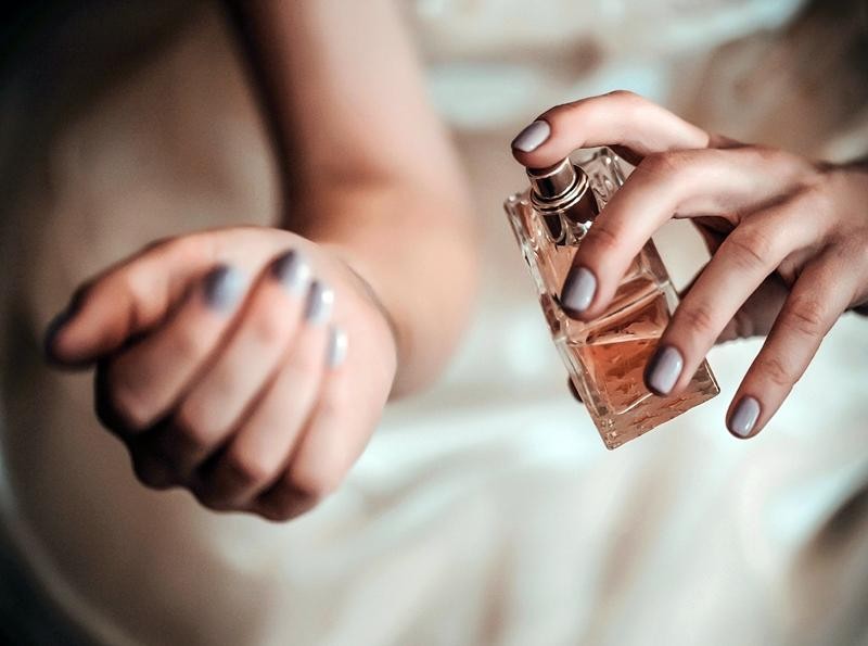 Lưu ý gì để nước hoa không trở thảm họa khi thời tiết ấm dần lên