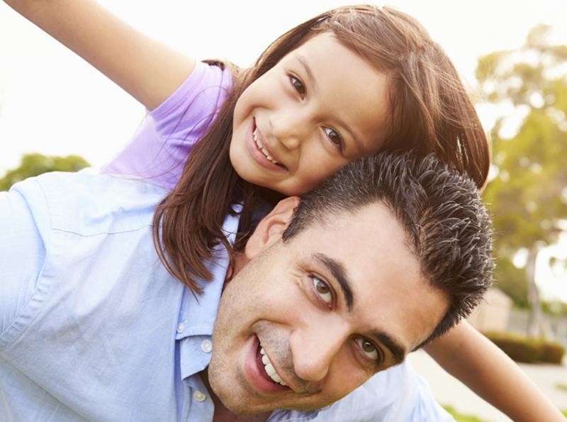 Bạn sẽ cần chú ý điều gì khi hẹn hò với cha mẹ đơn thân?