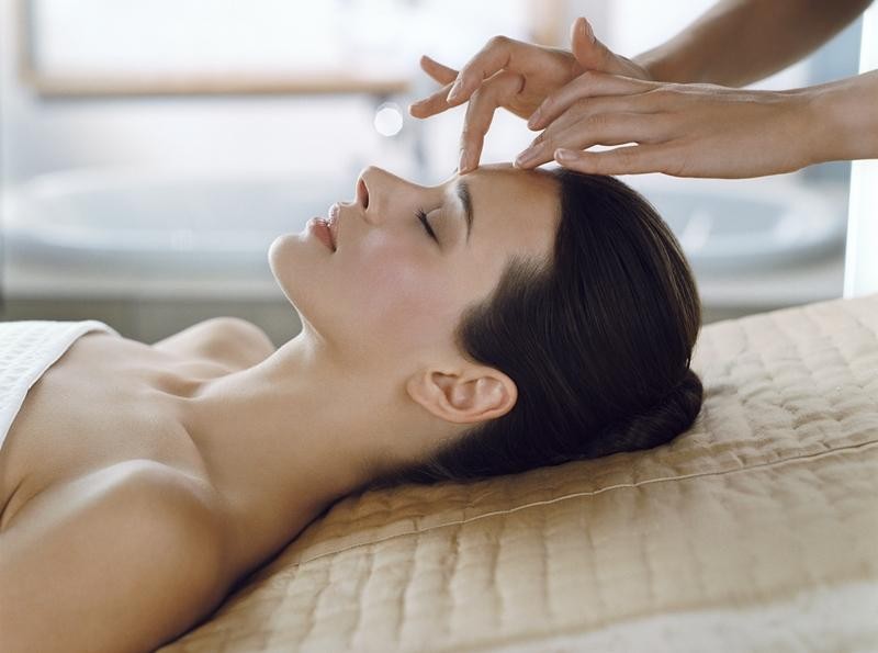 Phương pháp massage có thể khiến bạn trẻ ra đến 10 tuổi