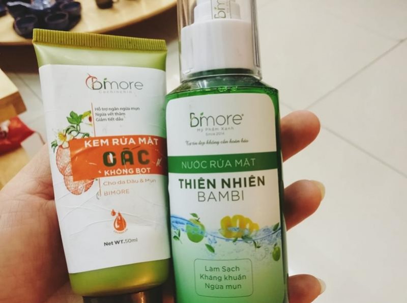 Review nước rửa mặt thiên nhiên và kem rửa mặt gấc của Bimore 