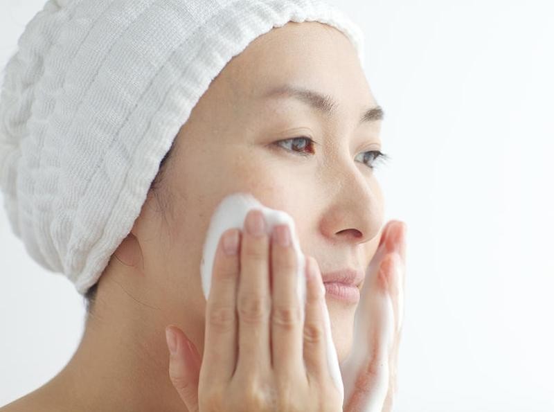 3 sai lầm phổ biến khi chọn sữa rửa mặt