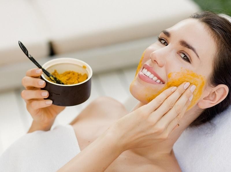 Không gì dại bằng lấy sản phẩm tẩy tế bào chết toàn thân để... dùng cho da mặt!