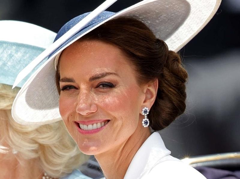 Trang sức của Công nương Kate Middleton: Kế thừa di sản Hoàng tộc, kiến tạo nên phong cách riêng 